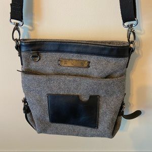 Sherpani Luna gray black Crossbody Bag